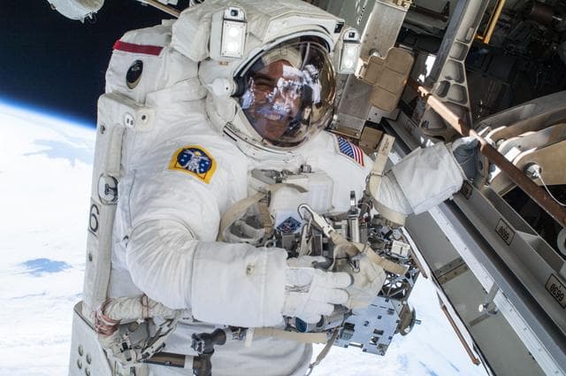 NASA image: EVA 25
