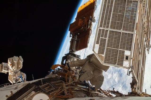 NASA image: iss038e022888