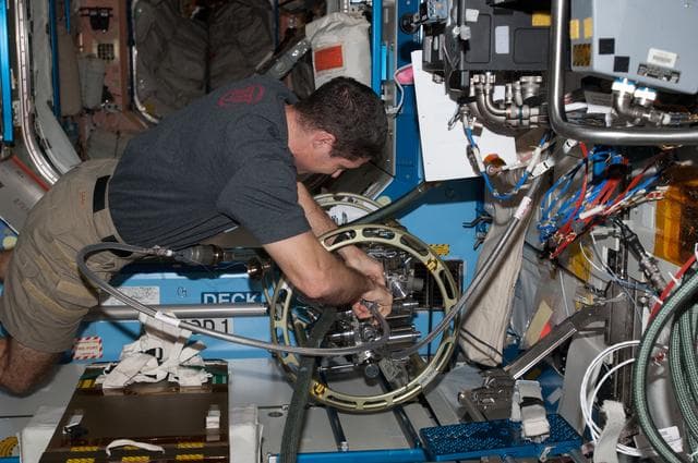 NASA image: Hopkins during ITCS PWR Retrieval