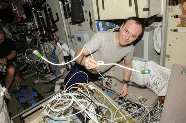 NASA image: Cable Removal and Disposal