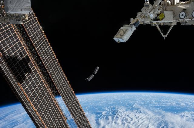 NASA image: iss038e056389