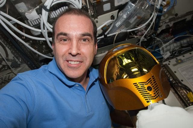 NASA image: Mastracchio and R2 in the US Lab
