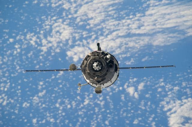 NASA image: Soyuz TMA-12M spacecraft on approach to the ISS