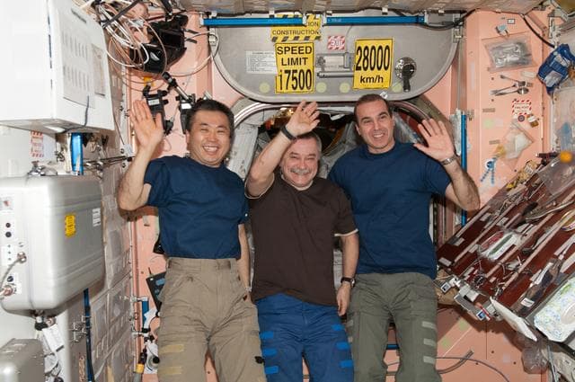 NASA image: Crew Farewells in Node 1