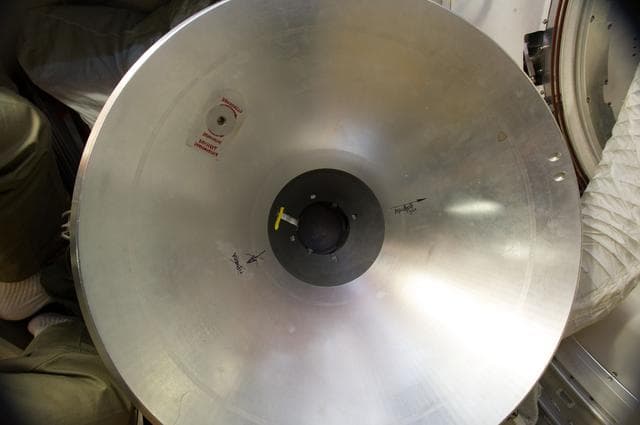 NASA image: Progress #421 (ÐÐ) docking cone showing scuff marks / scratches