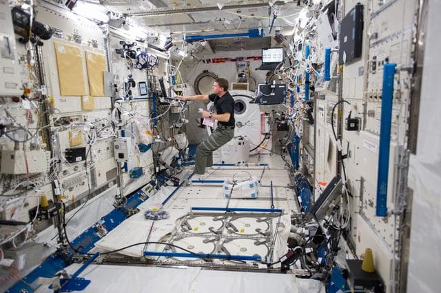 NASA image: SPHERES Slosh