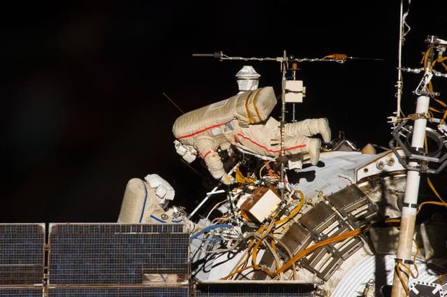 NASA image: Russian EVA 38.