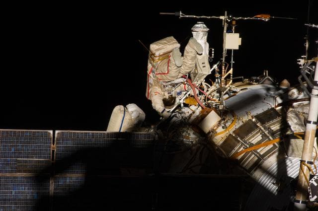 NASA image: Russian EVA 38.