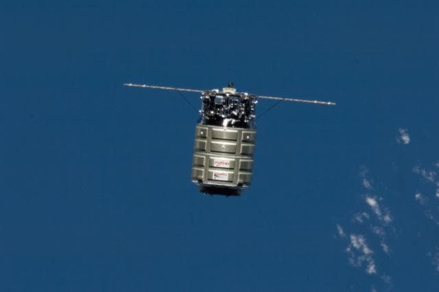 NASA image: Orb-2 Cygnus approach for capture