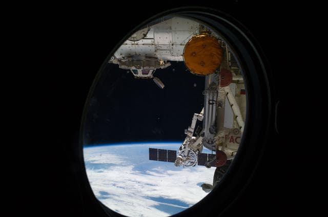 NASA image: Cygnus approach