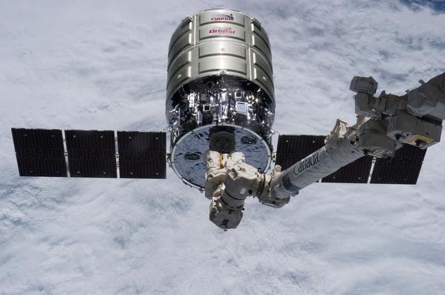 NASA image: Cygnus approach and capture