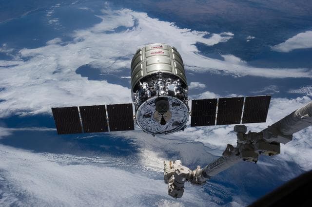 NASA image: Cygnus approach and capture
