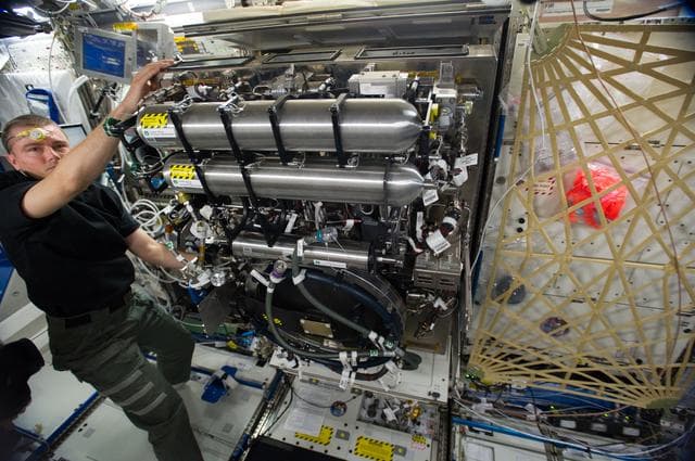NASA image: Time lapse of CIR rack rotate and R&R