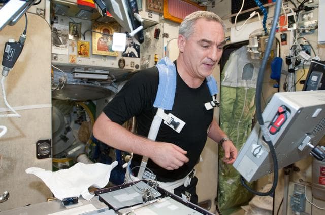 NASA image: Skvortsov on TVIS in Service Module