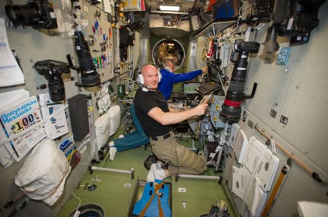 NASA image: last ATV docking OBT