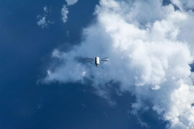 NASA image: ATV Fly-Under
