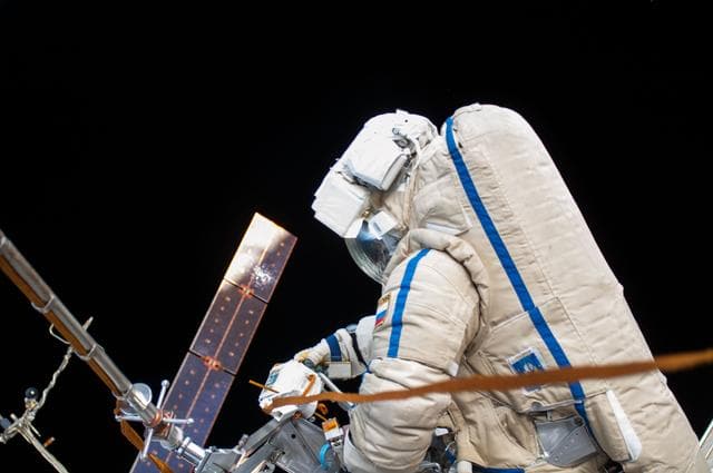 NASA image: Russian EVA 39.