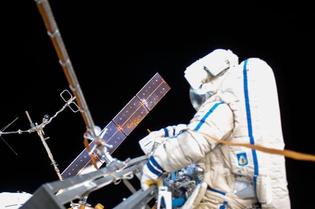 NASA image: Russian EVA 39.