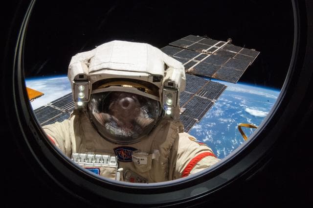 NASA image: Russian EVA no. 39.