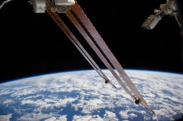 NASA image: Nanoracks CUBESAT launcher operations