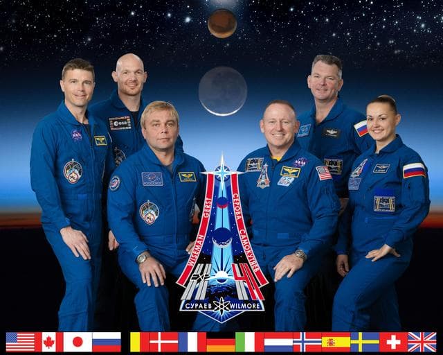 NASA image: iss041-s-002