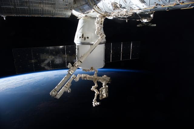 NASA image: ISS RapidScat Installation