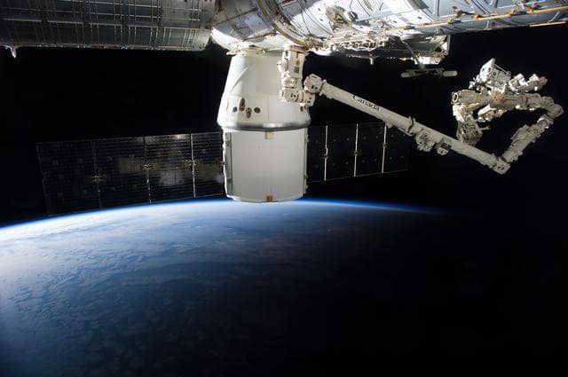 NASA image: ISS RapidScat Installation