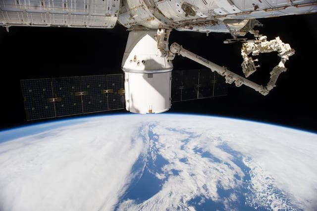 NASA image: ISS RapidScat Installation