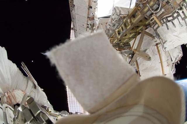 NASA image: EVA 27