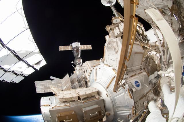 NASA image: EVA 27