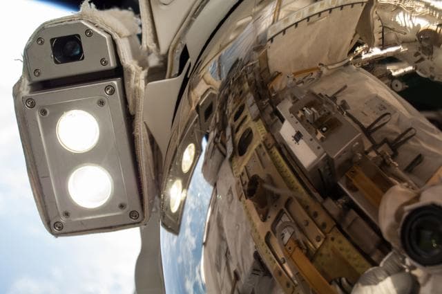 NASA image: EVA 27