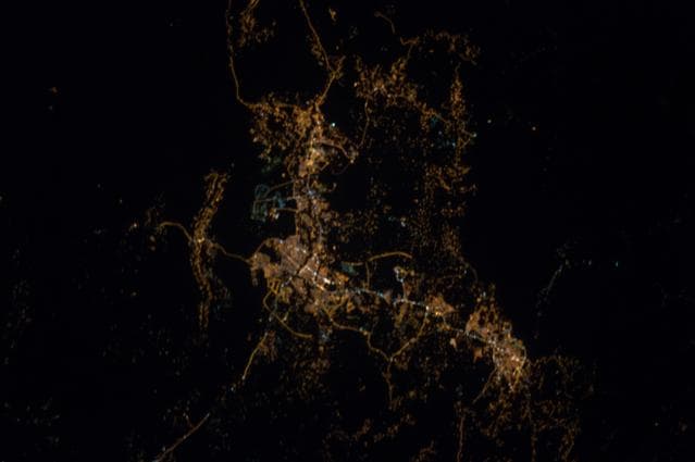 NASA image: iss042e033852