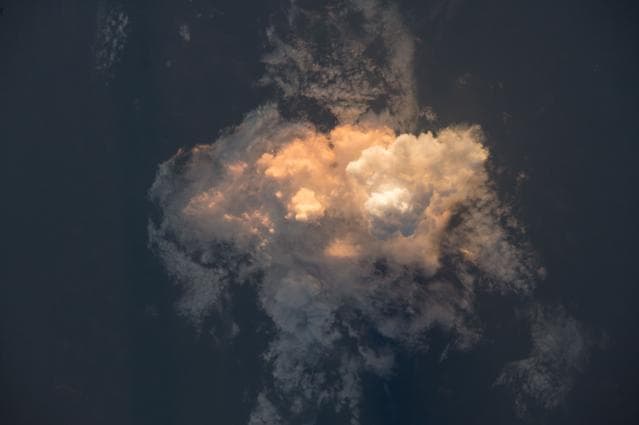 NASA image: iss042e087298