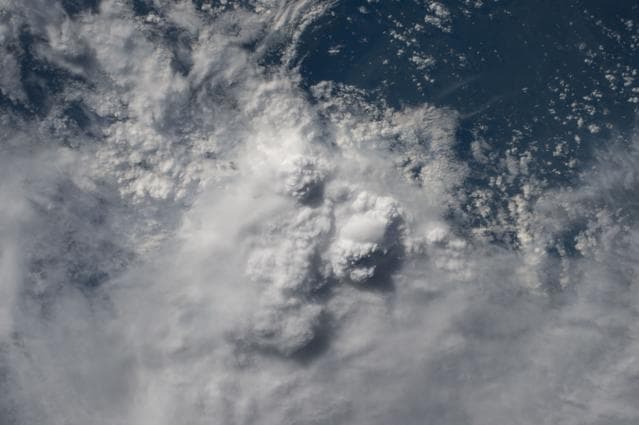 NASA image: iss042e100667