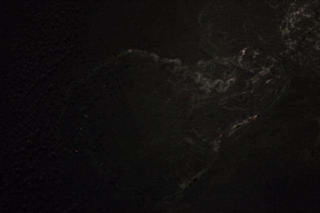 NASA image: iss042e101536