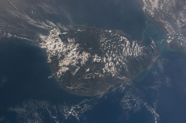 NASA image: iss042e106555