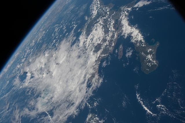 NASA image: iss042e135485