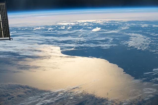 NASA image: iss042e146811