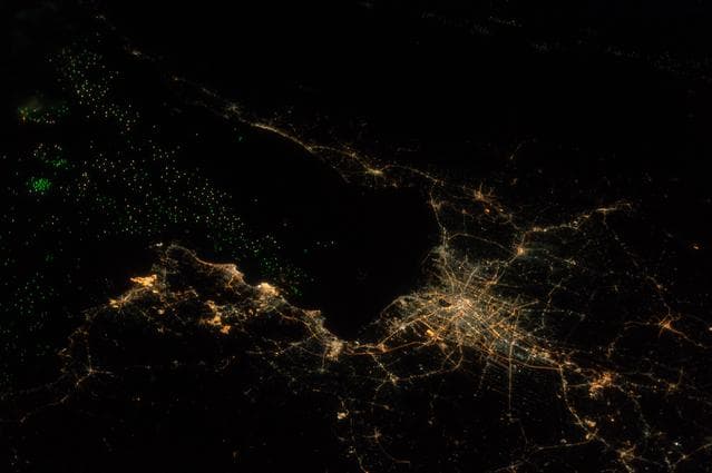 NASA image: iss042e152931