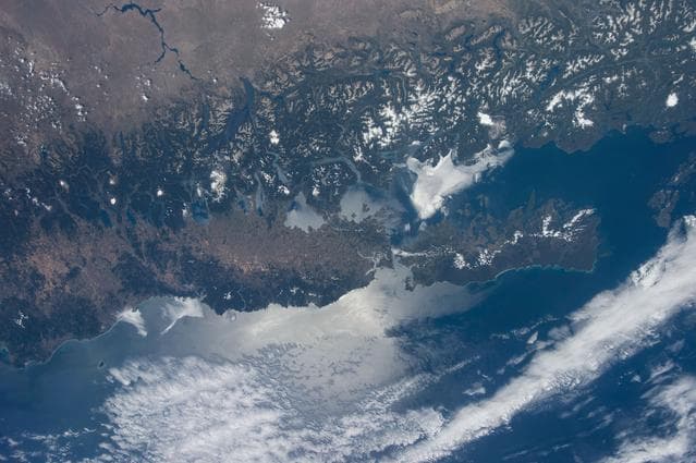 NASA image: iss042e213614