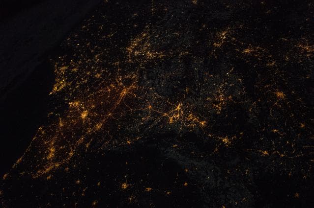 NASA image: iss042e230347