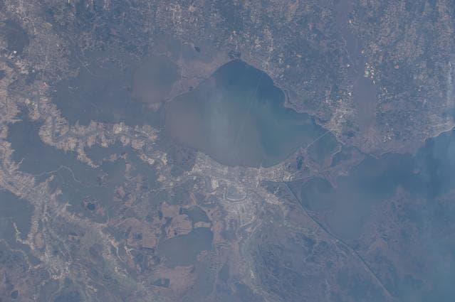 NASA image: iss042e254689