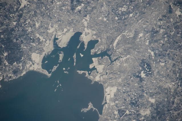 NASA image: iss042e263400