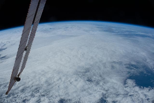 NASA image: iss042e268467