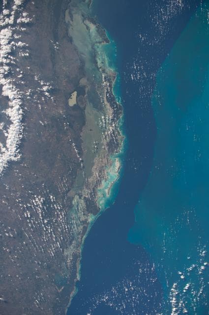 NASA image: iss042e300591