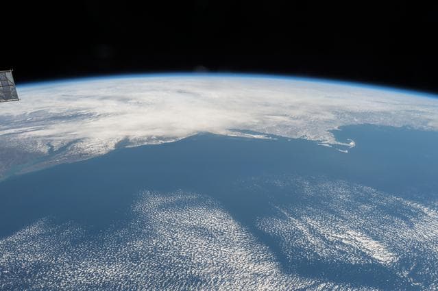 NASA image: iss042e315550