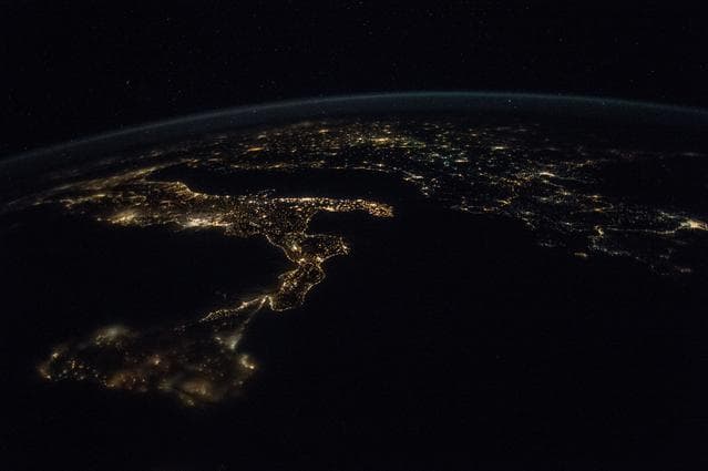 NASA image: iss043e041617