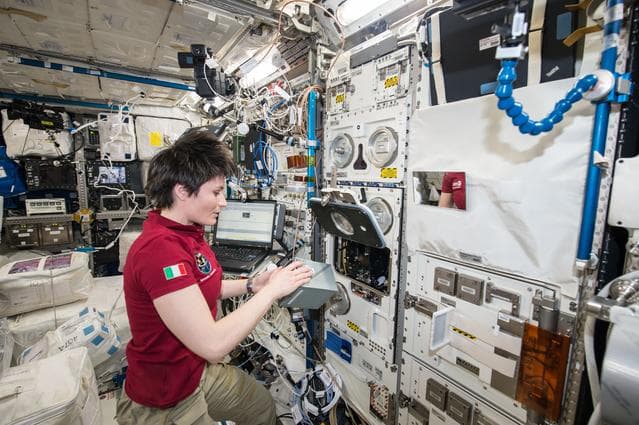 NASA image: Cristoforetti packing TripleLux-A experiment