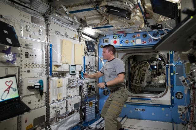 NASA image: MSPR-2 installation and checkout
