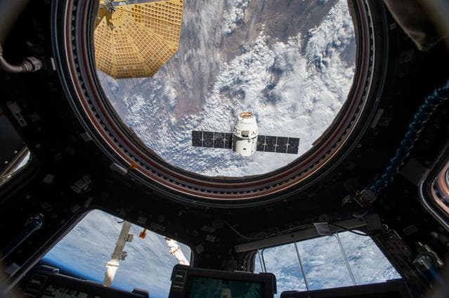 NASA image: SPX-8 Dragon Approach and Retreat Monitoring